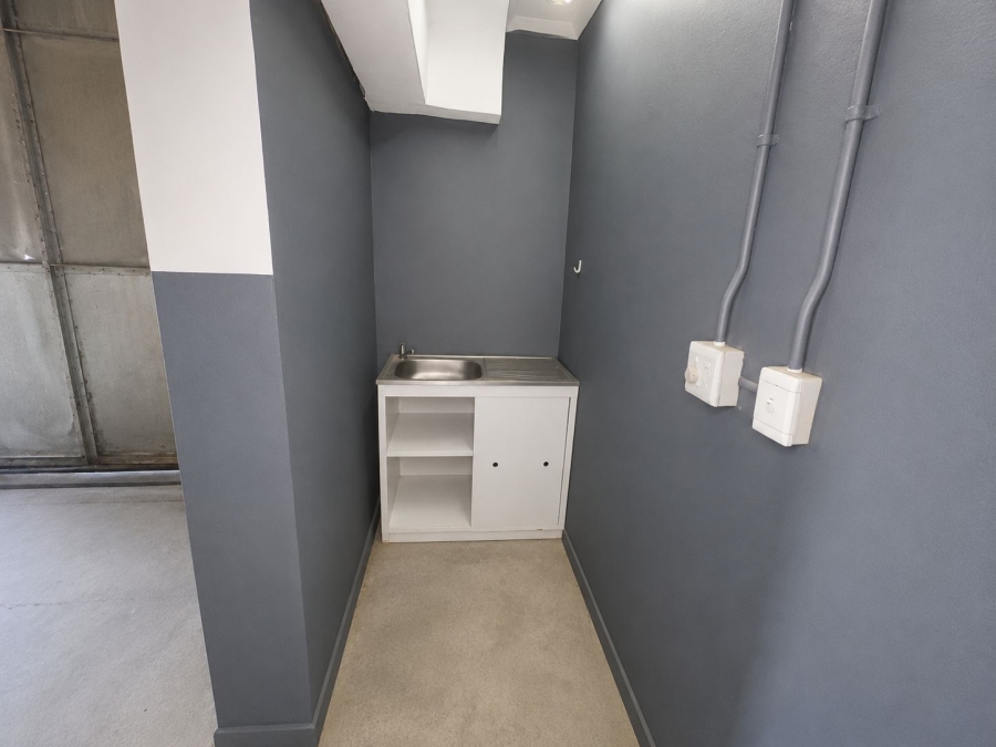 To Let Commercial Property for Rent in Lower Bo-dorp North West